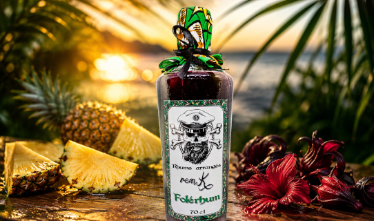 Rhum arrangé Folérhum au bissap et ananas inspiré du foléré camerounais